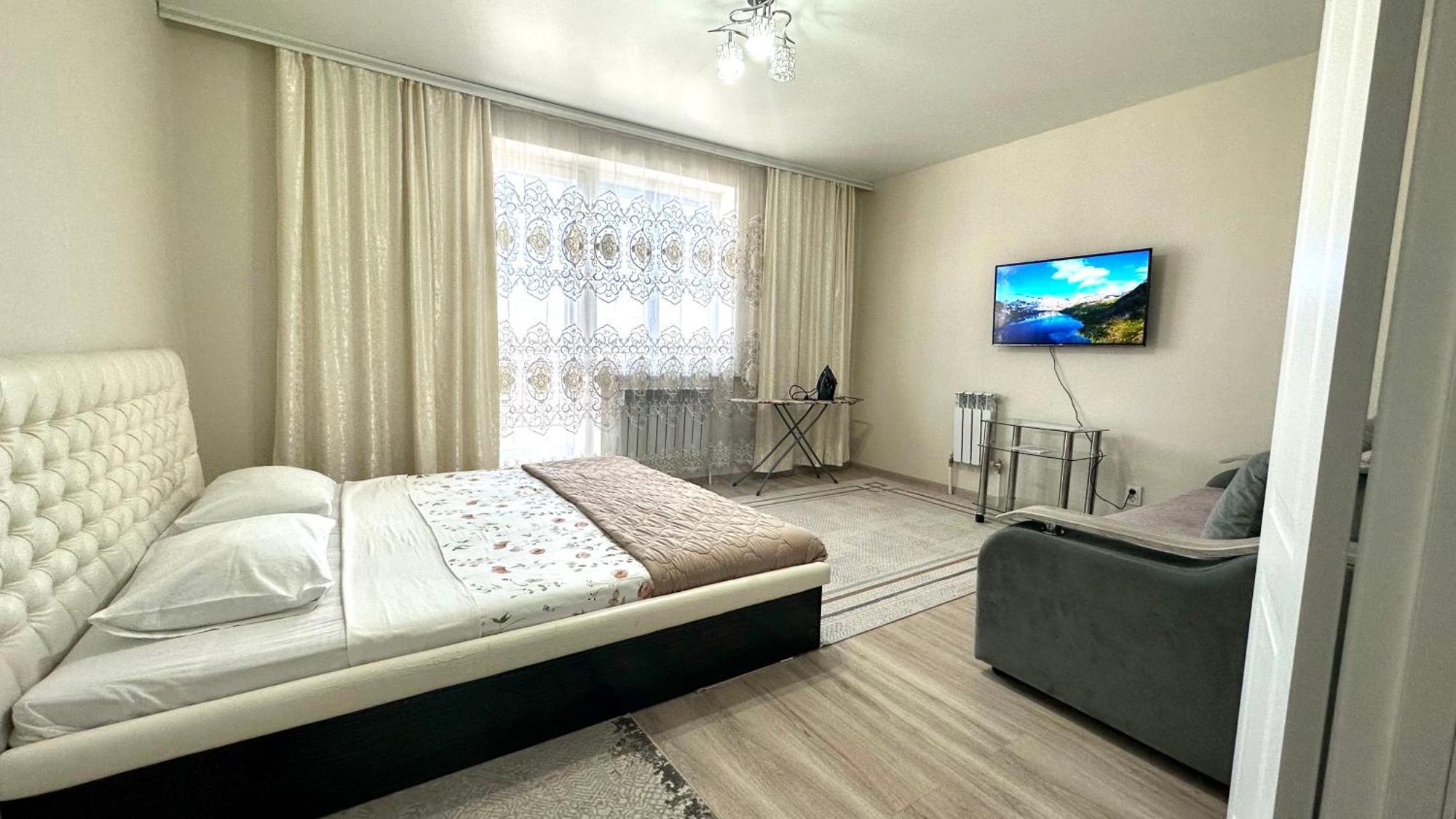 1 Комнатная Драмтеатр 1Bedroom Apartment Ustʼ-Kamenogorsk Εξωτερικό φωτογραφία